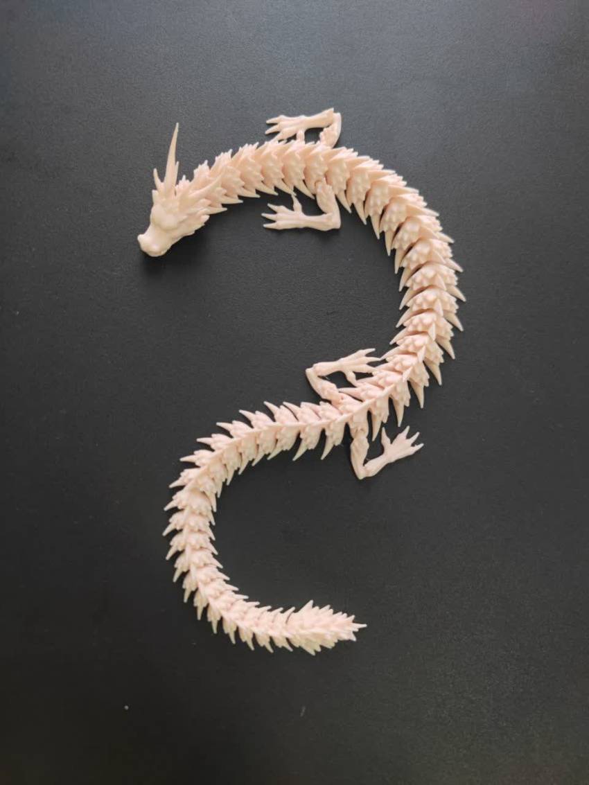 مجسمه اژدهای اسرارآمیز متحرک Optimized Little White Dragon - Image 2